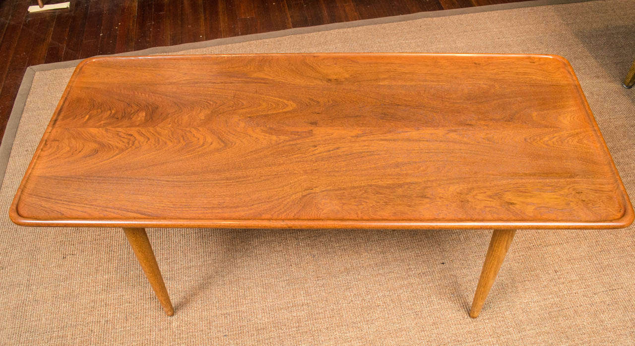 Hans Wegner Coffee Table In Excellent Condition For Sale In San Francisco, CA