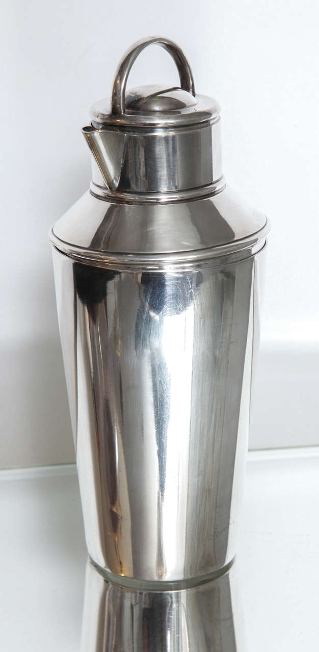 Cocktail Shaker with Handle and Spout For Sale at 1stdibs