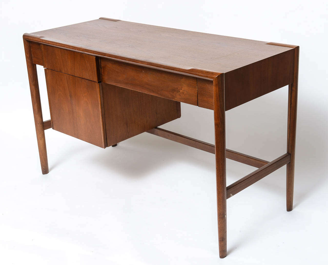 Beautiful sleek wooden desk by Drexel with 3 drawers.