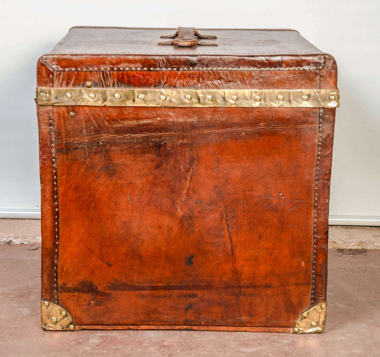 19th Century French Leather Hat Box 2