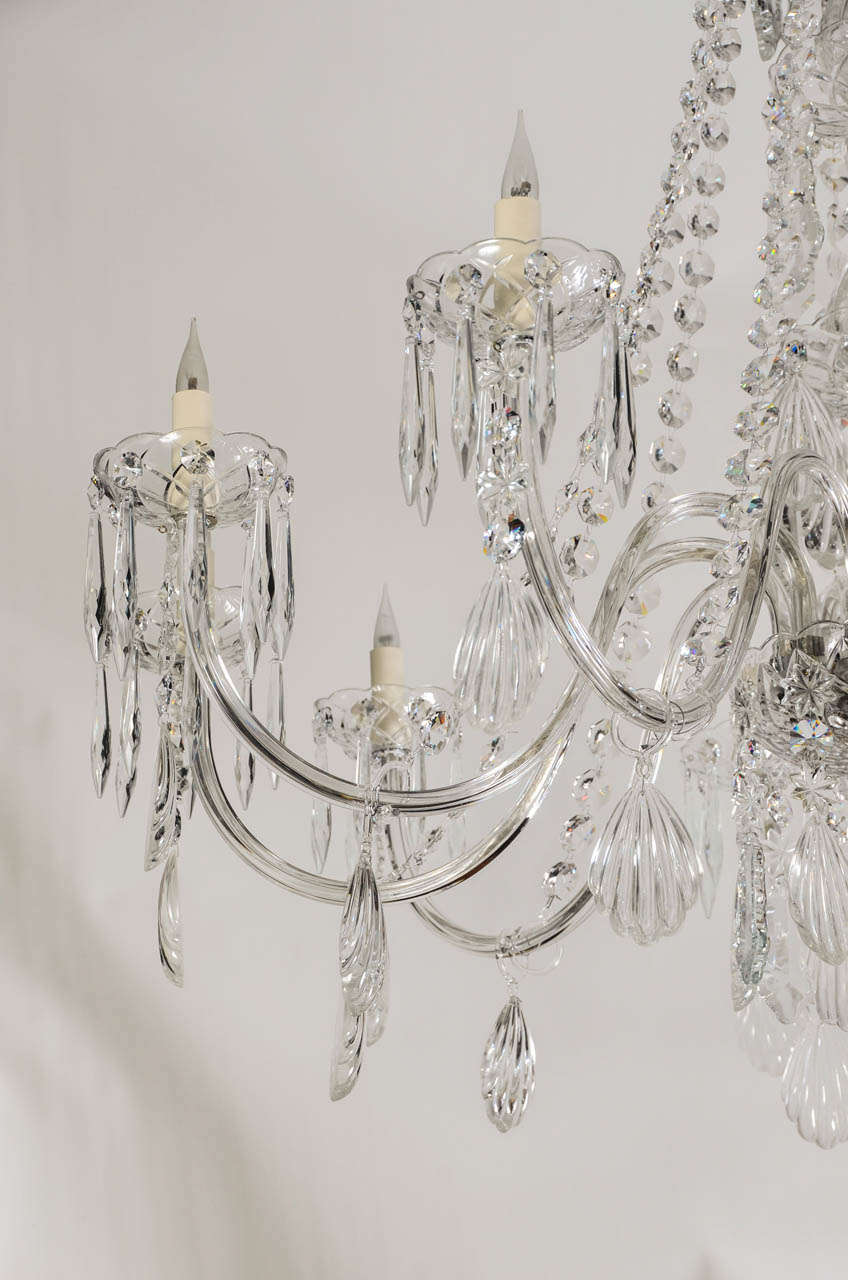 20ième siècle Spectaculaire lustre en cristal en vente