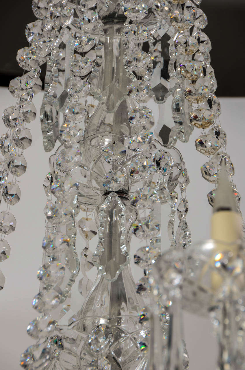 Cristal Spectaculaire lustre en cristal en vente