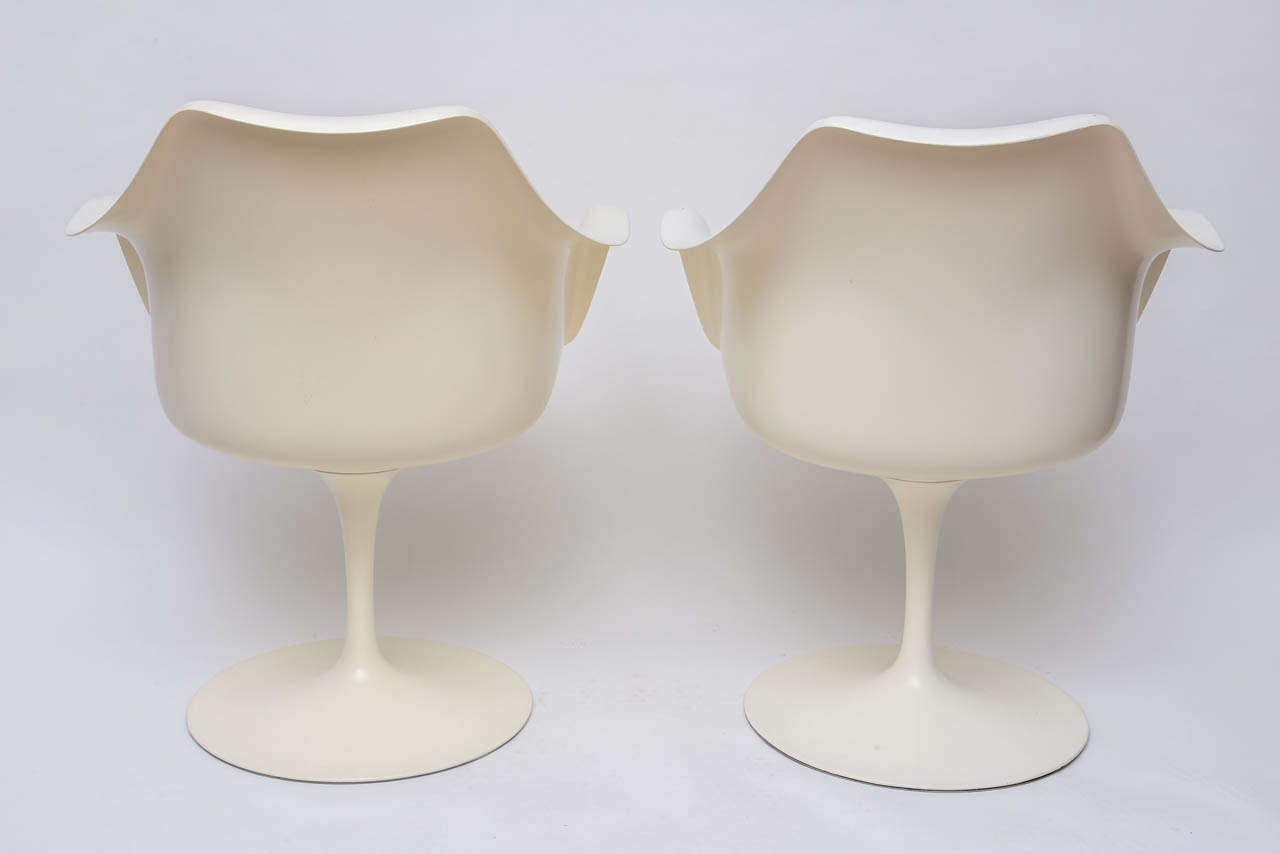 Pair of Arm Chairs by Eero Saarinen 1
