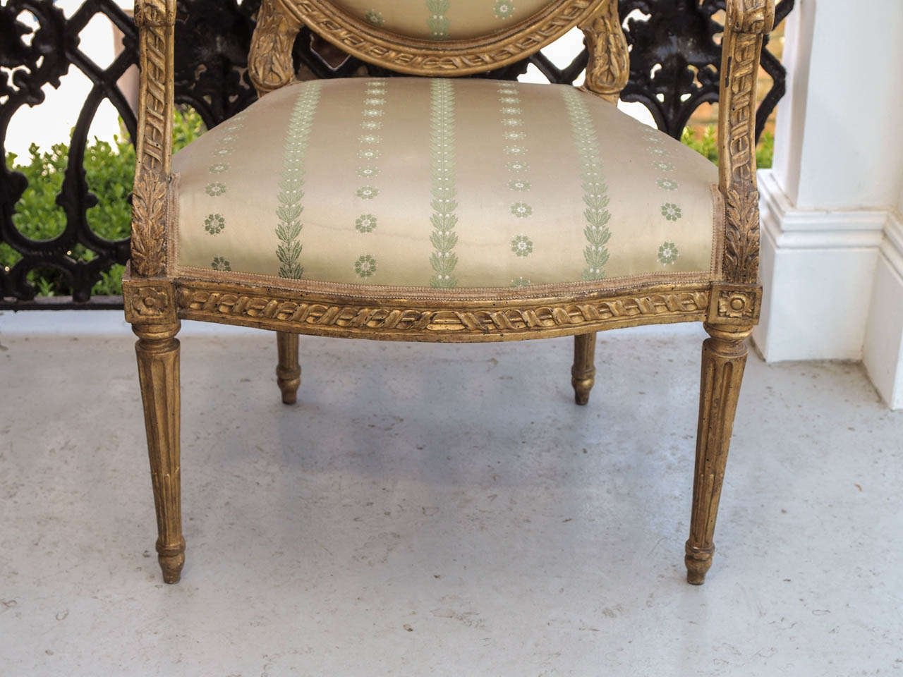 Giltwood Set of Four Italian Louis XVI Gilt Ovalback armchairs