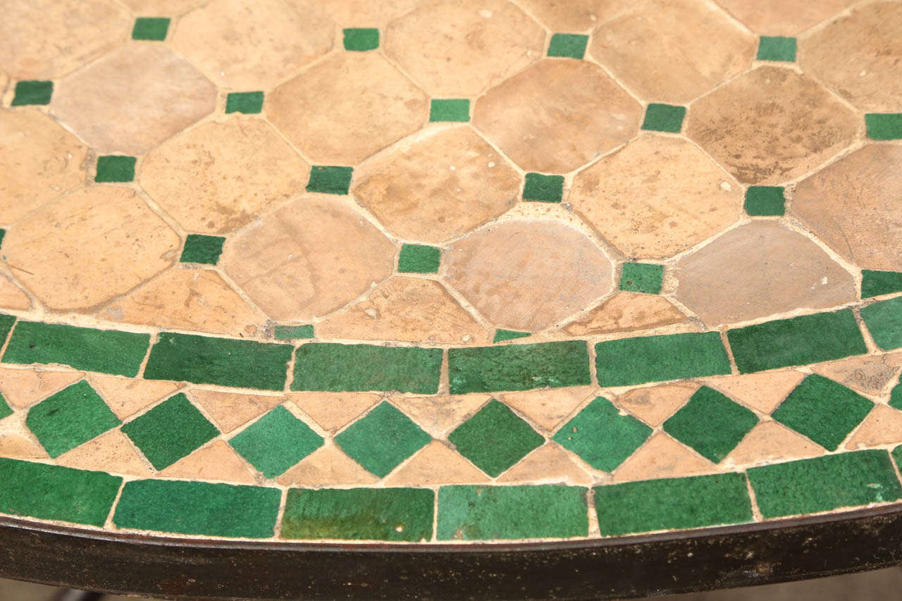Moroccan Round Dining Mosaic Green Tile Table In Good Condition In North Hollywood, CA