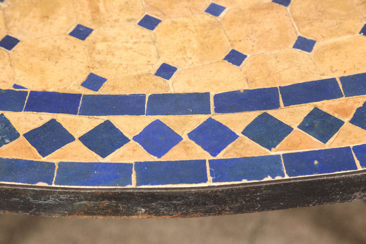 Outdoor Mosaic Tile Table In Good Condition In North Hollywood, CA