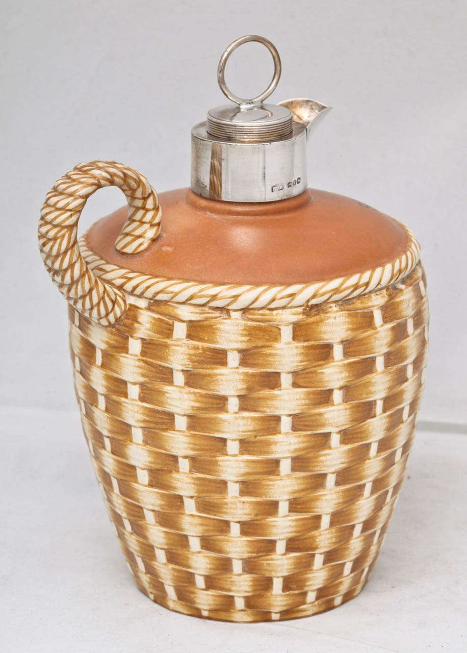Jarra victoriana de brandy de cerámica montada en plata de ley Británico en venta