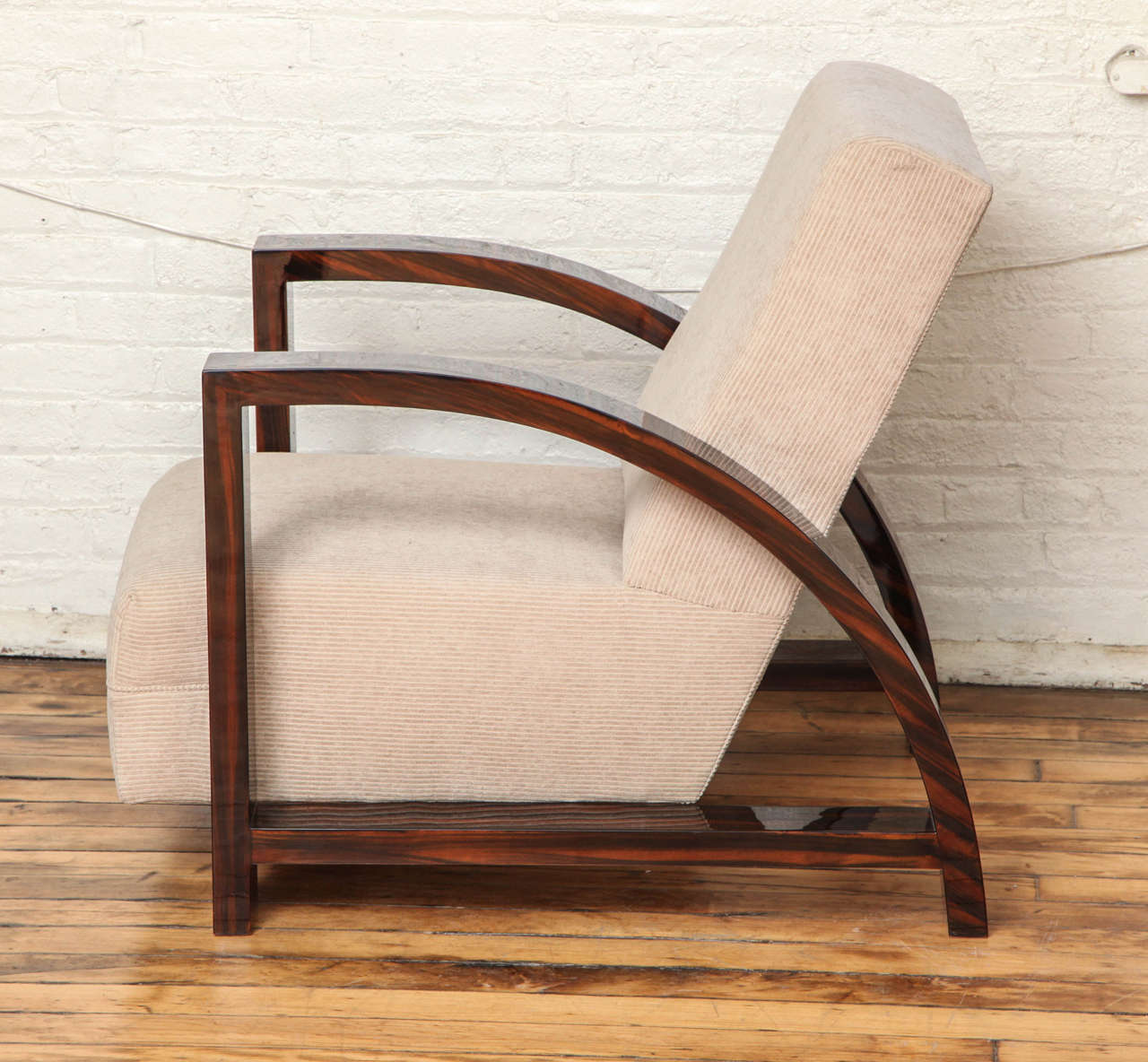 French Pair of Chic Art Deco Armchairs