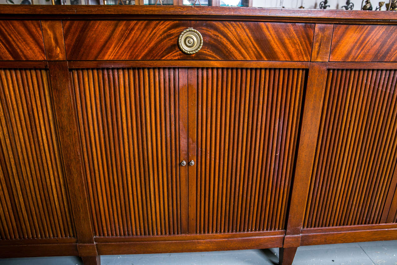 Mid Century Danish Credenza In Excellent Condition For Sale In Stamford, CT