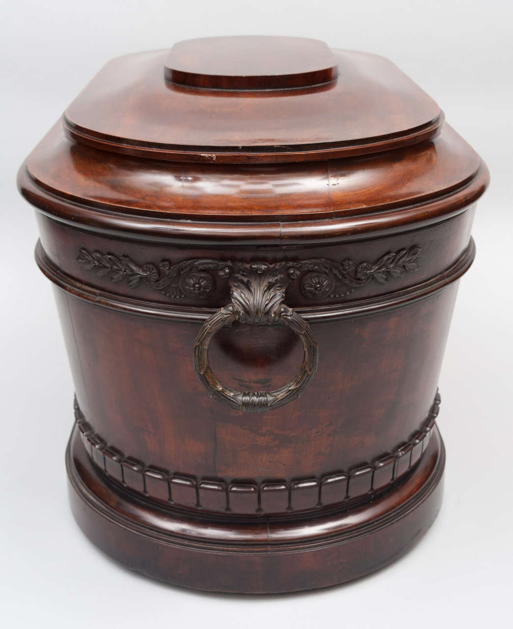 An Exceptional Regency Mahogany Oval Wine Cooler For Sale 4