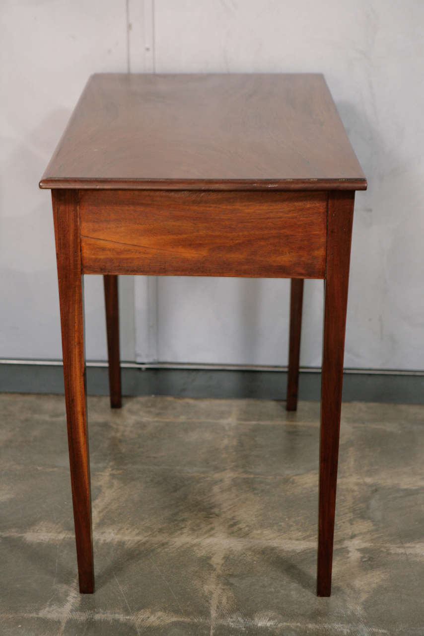 Antique George III Side Table with 3 Drawers In Good Condition For Sale In Culver City, CA
