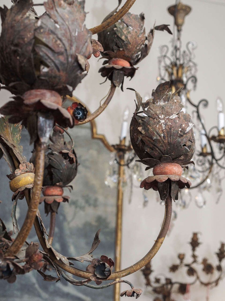 Monumental 18th Century Tole and Wood Chandelier For Sale 6