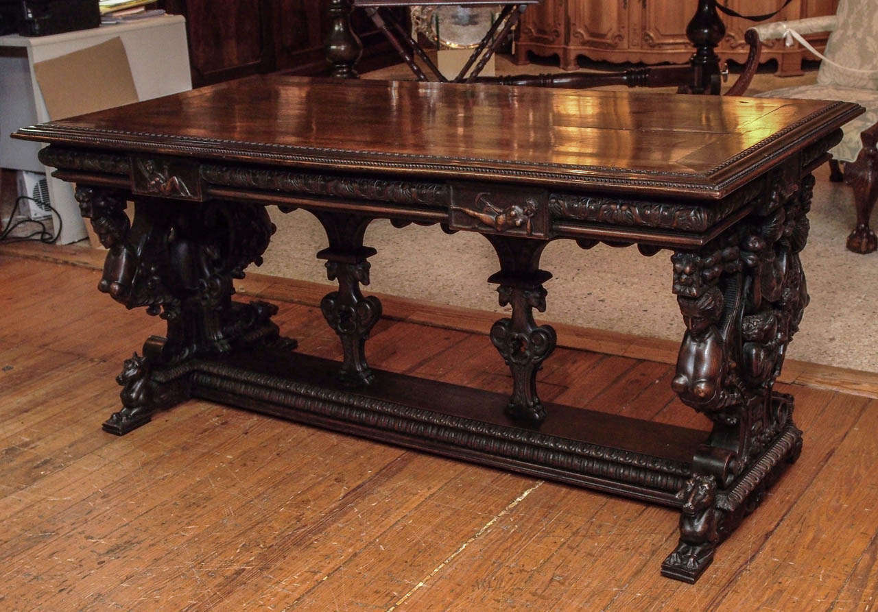 Early 19th Century Antique Carved Walnut Renaissance Trestle Table In Excellent Condition In New Orleans, LA