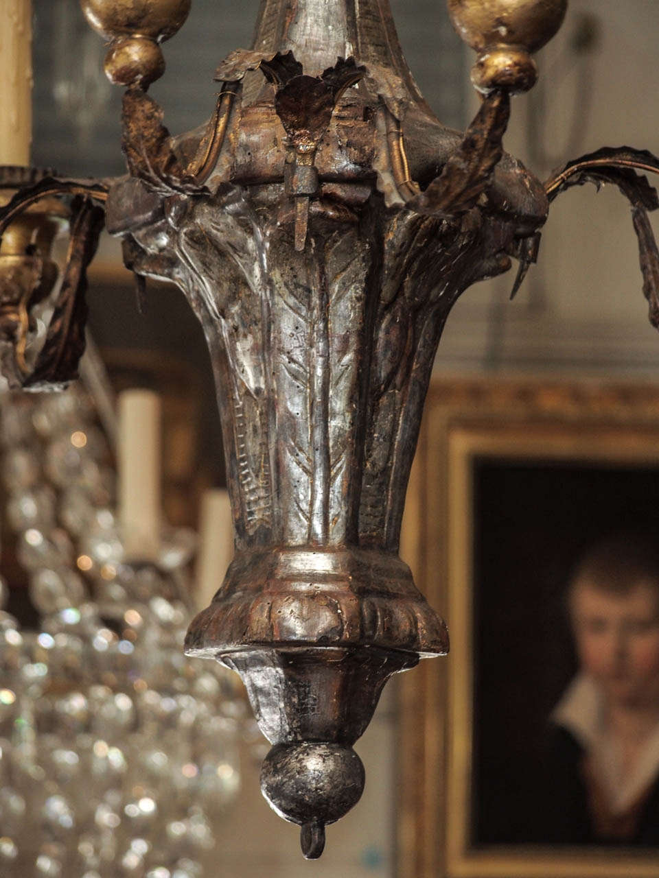Early 19th Century Italian Silvered Wood Chandelier In Excellent Condition In New Orleans, LA