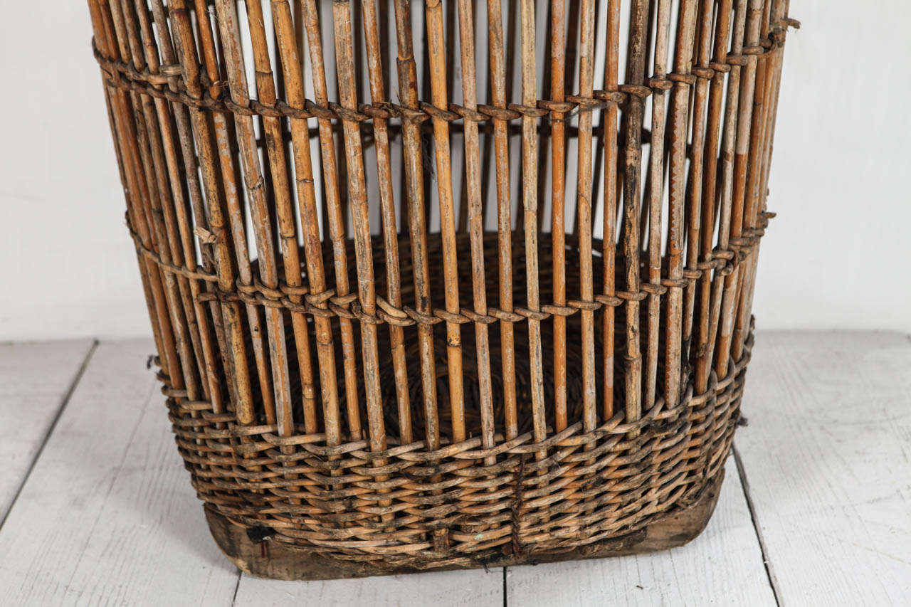 Rustic Large Scale Reed Basket In Fair Condition In Los Angeles, CA