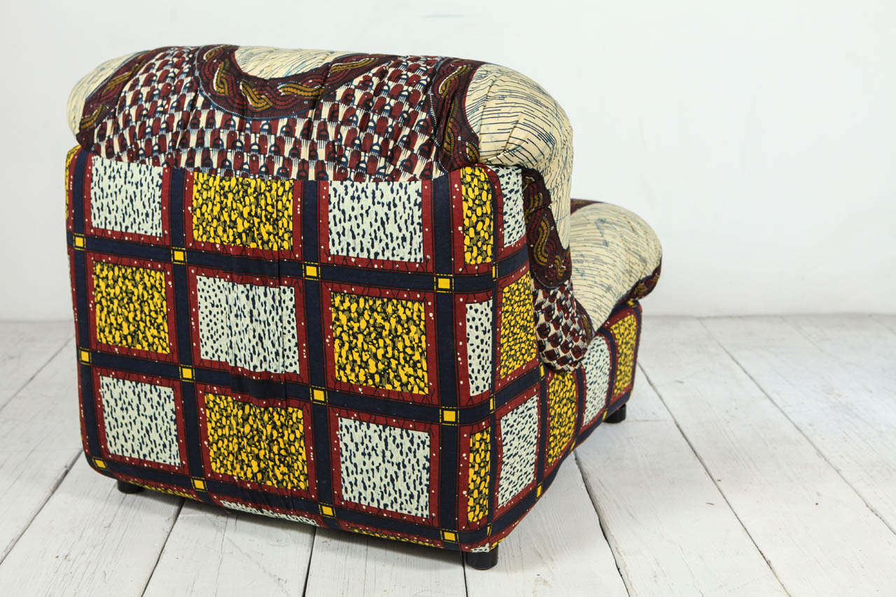 Italian Lounge Chairs in Graphic African Fabric 3