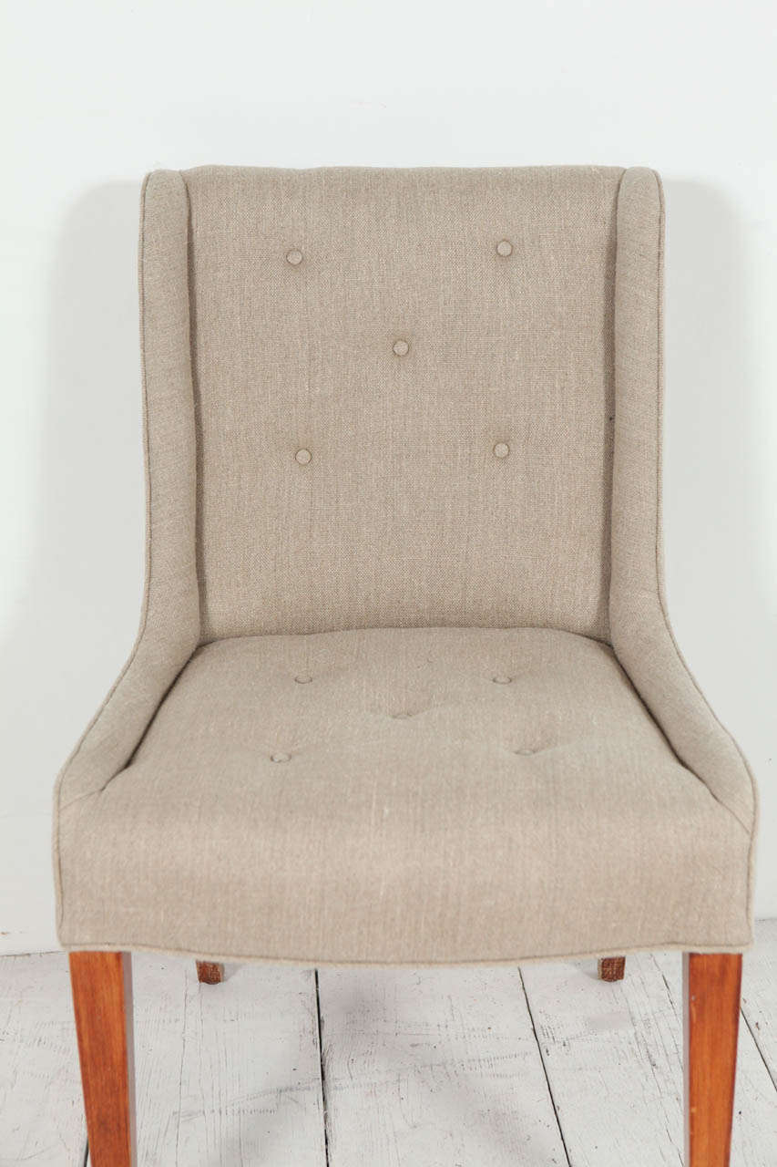 Set of Six Tufted Dining Chairs in Hemp Linen In Good Condition In Los Angeles, CA