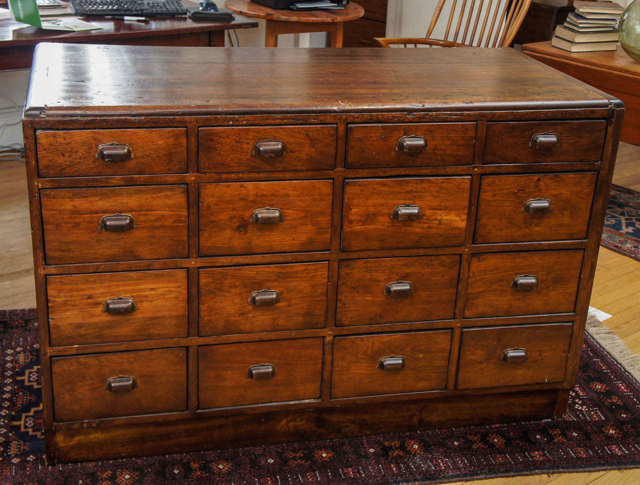 French 16-Drawer Store Counter In Excellent Condition In Sheffield, MA