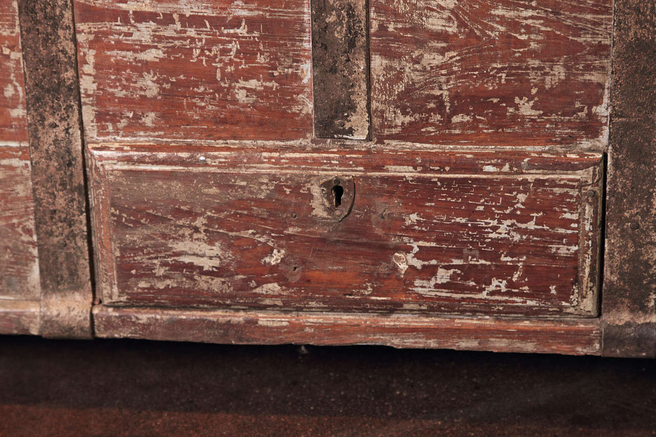 19th Century Anglo-Indian Wood and Iron Lift-Top Console Trunk 2