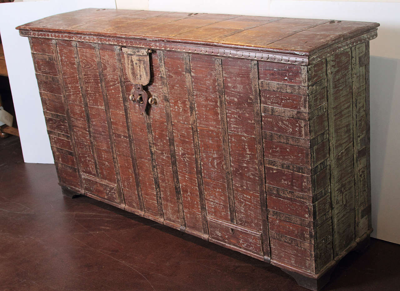 19th Century Anglo-Indian Wood and Iron Lift-Top Console Trunk 6