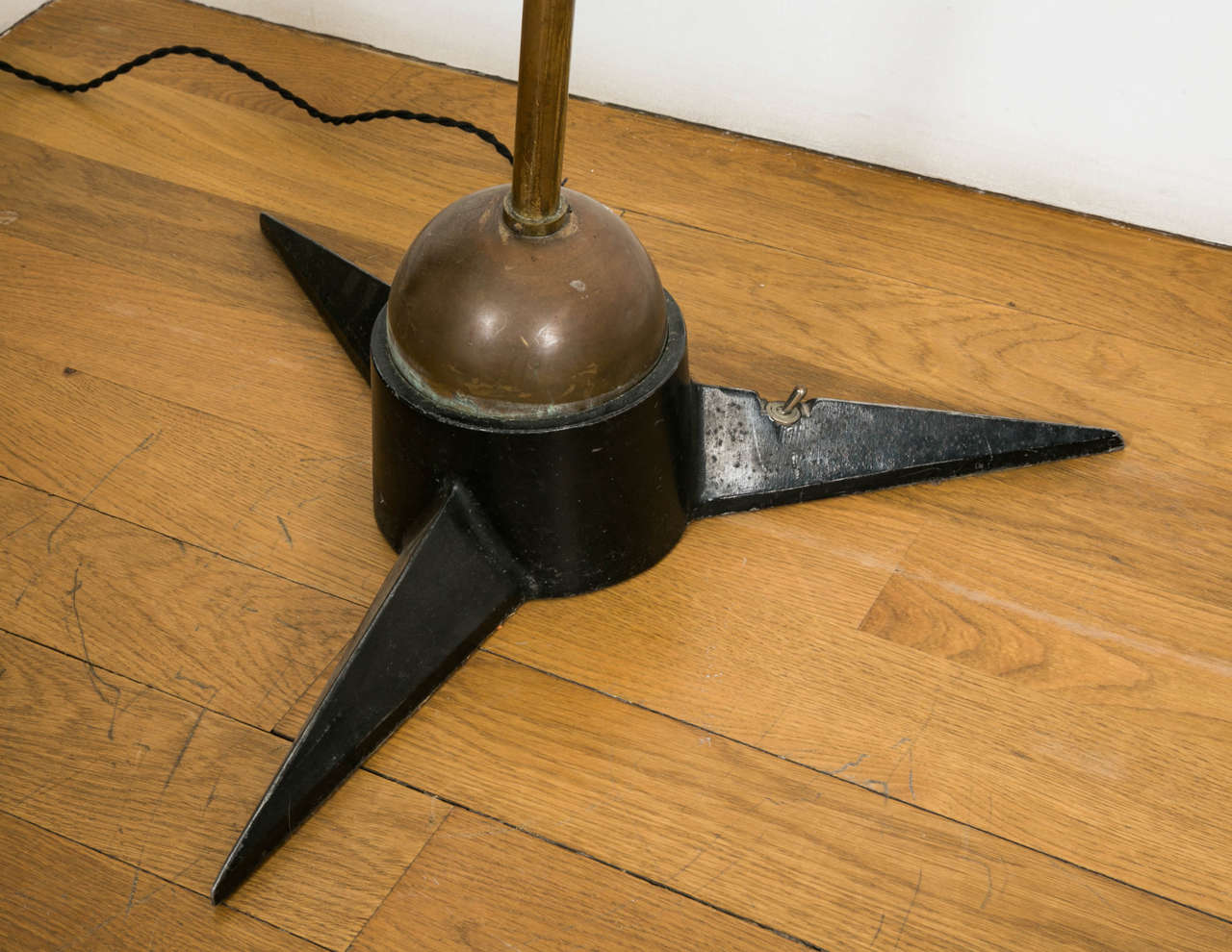 French Floor Lamp on Star Base, circa 1950, by Robert Mathieu For Sale