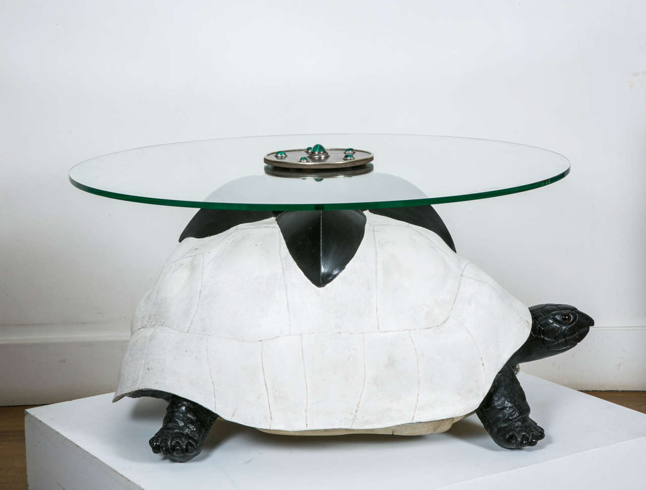 Tortoise Coffee Table with Glass Top, 1970-1980 by Anthony Redmile In Good Condition In Paris, FR