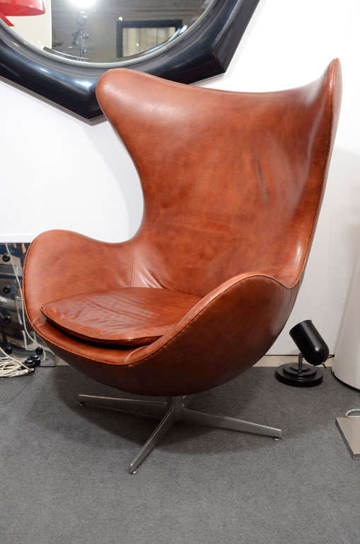 Vintage Egg Chair in Brown Leather by Arne Jacobsen at 1stDibs