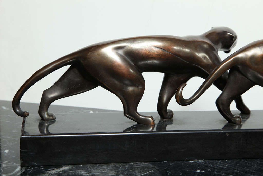 Groupe de panthères en bronze Art Déco de Michel Decoux en vente 2