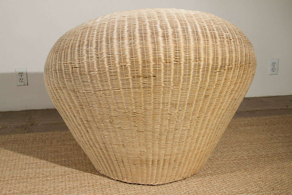 Palla Chair by Giovanni Travasa (off white) 4