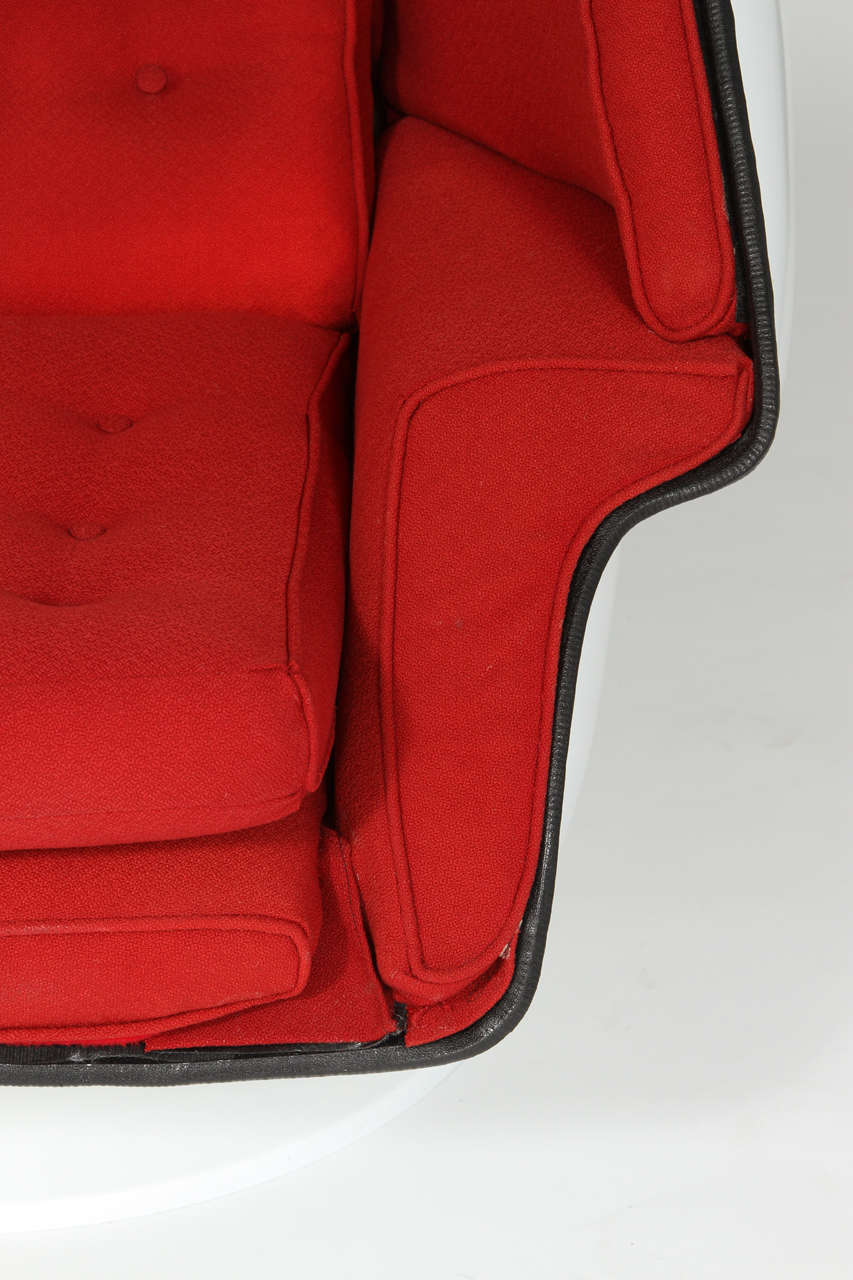 harman kardon chair