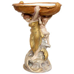 A 1900
s Czechoslovakian Porcelain Bowl