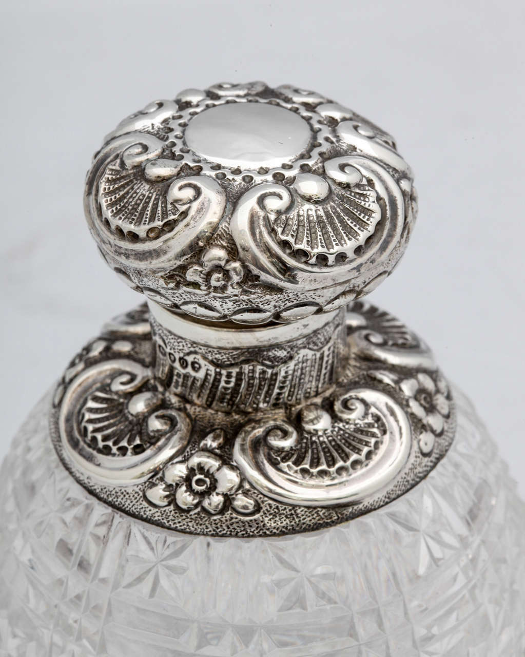 Sterling Silver-Mounted Cut Crystal Perfume Bottle In Excellent Condition In New York, NY