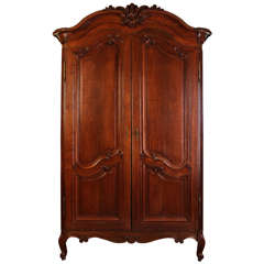 A Fine French Louis XV period Walnut Bordelais Armoire 7