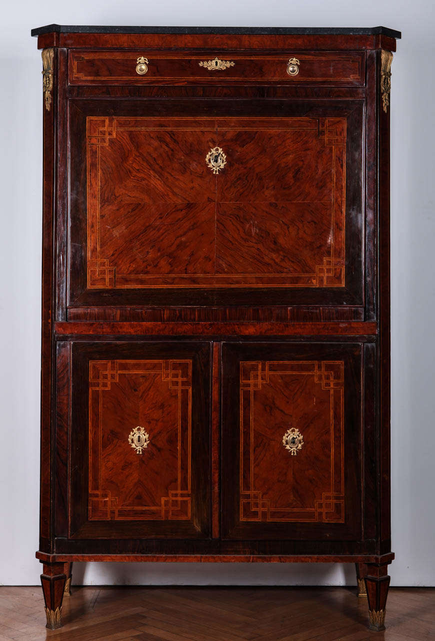 A Fine Italian 18'century ormolu-mounted Parquetry  Secretaire  a Abattant with a  dark Grey marble top.
cm. 170x105x46