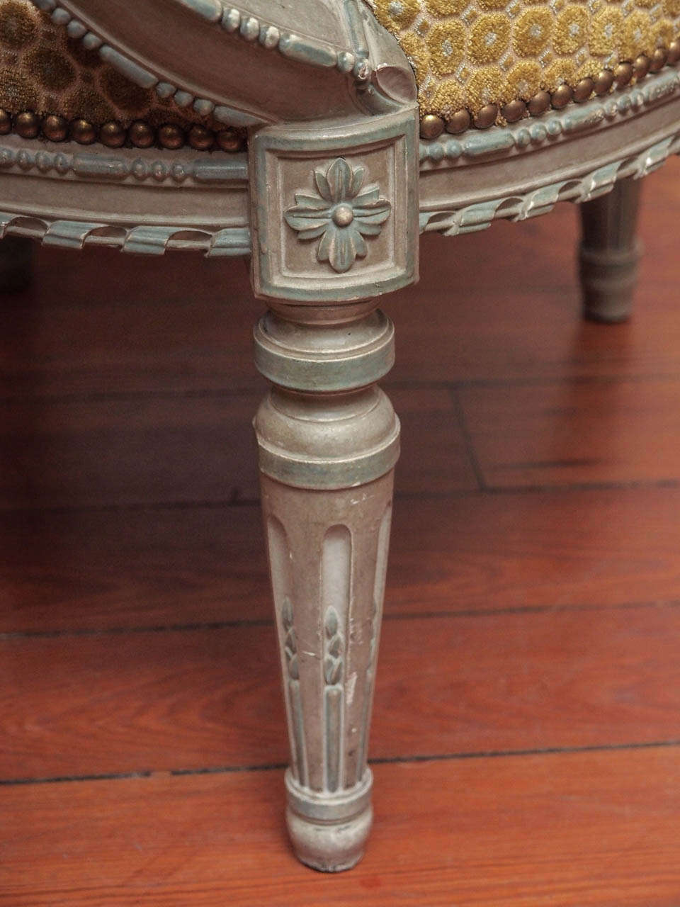 Paar ovale Sessel mit bemalter Rückenlehne im Beaux-Arts-Stil 1