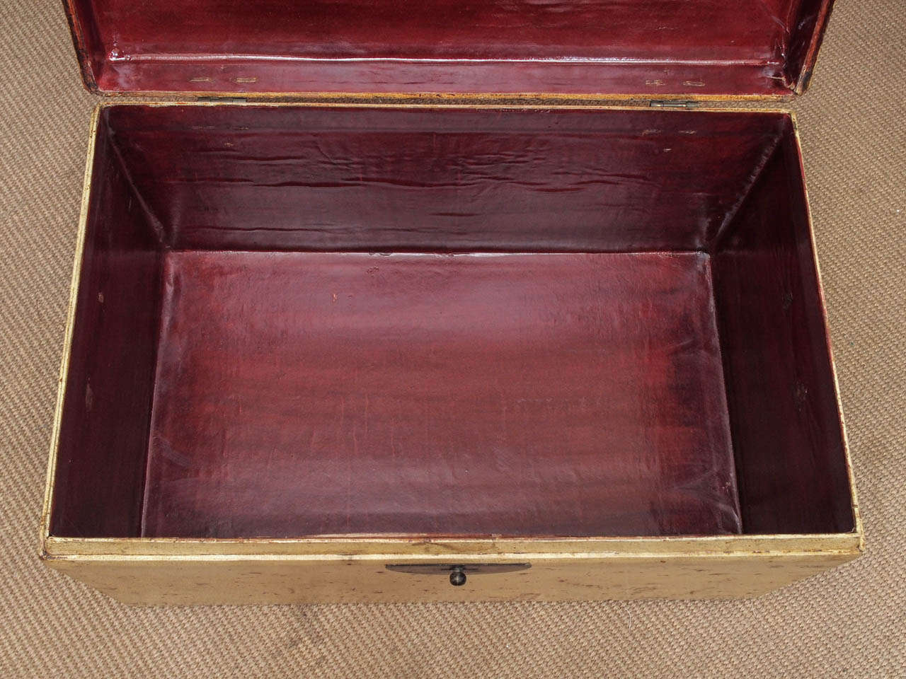 Late 19th Century Chinese Parchment Trunk For Sale 1