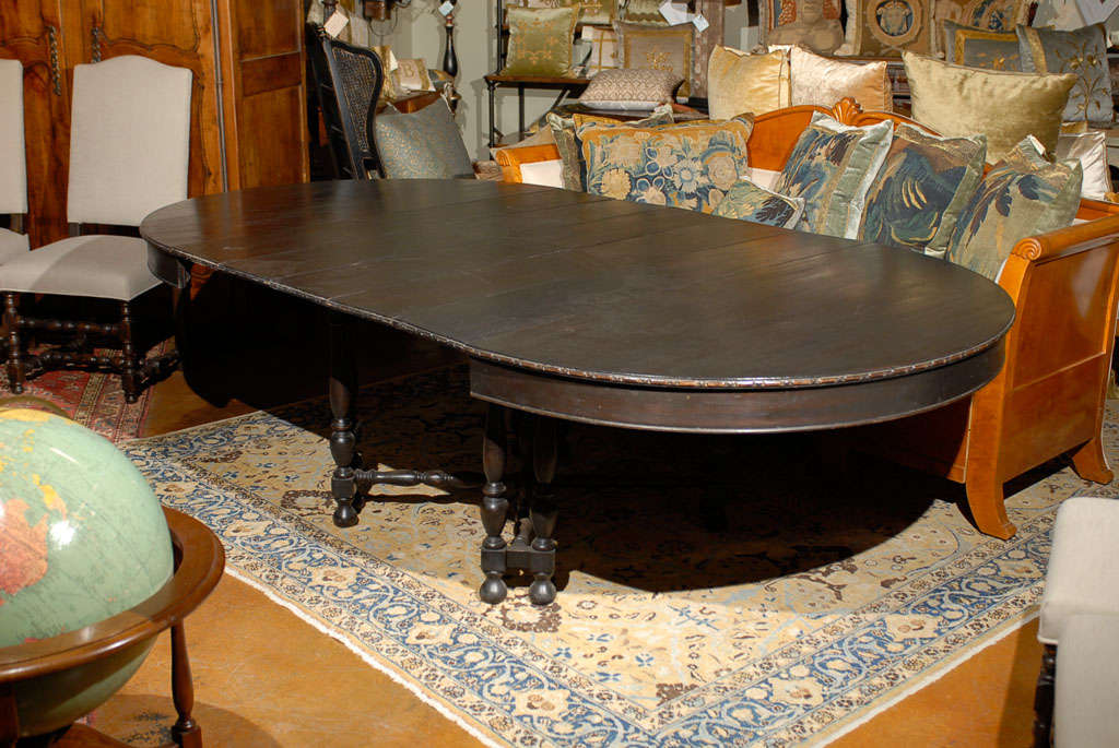 French Dark Wood Round Dining Table with Five-Leaf Extensions and Turned Legs 4