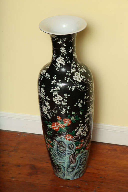 Antique Tall Baluster Famille Noire Vase, Chinese, Late 19th Century In Excellent Condition For Sale In New York, NY