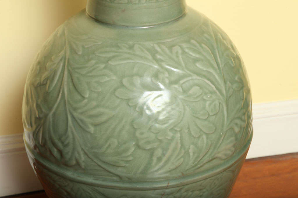 Stoneware Large antique Yuan Dynasty celadon jar, 14th century