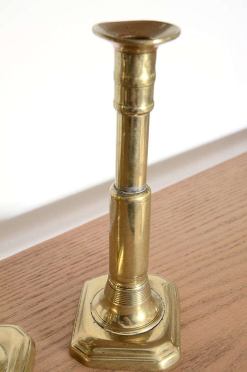 19th Century Pair of Polished Brass Candlesticks with Rectangular Base For Sale
