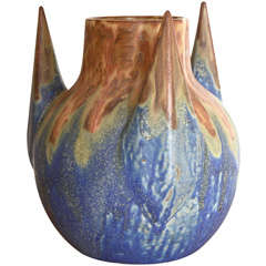 Dreizackige Vase von Gilbert Metenier