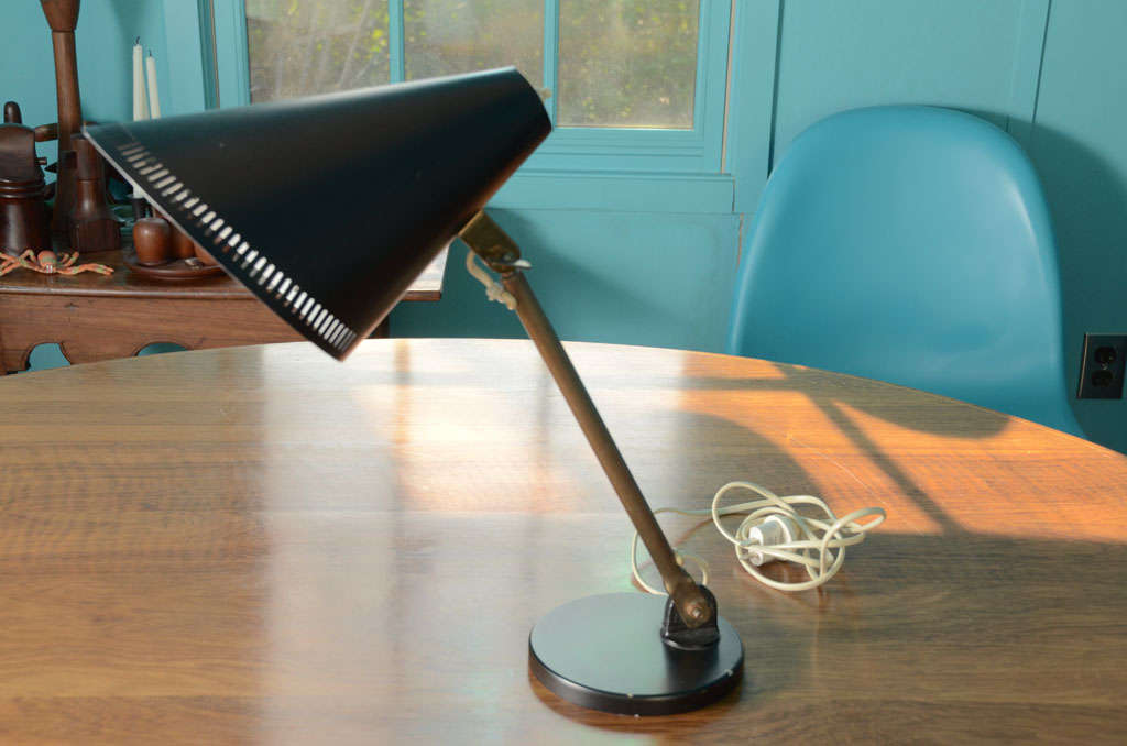Paavo Tynell Adjustable Table Lamp.  Idman. For Sale 3