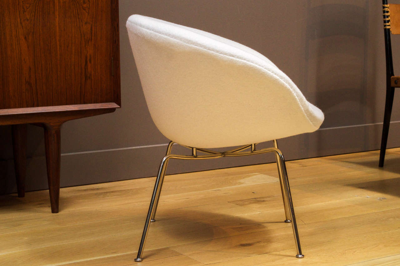 Mid-Century Modern Arne Jacobsen for Fritz Hansen - Pot Chair, Model 3318
