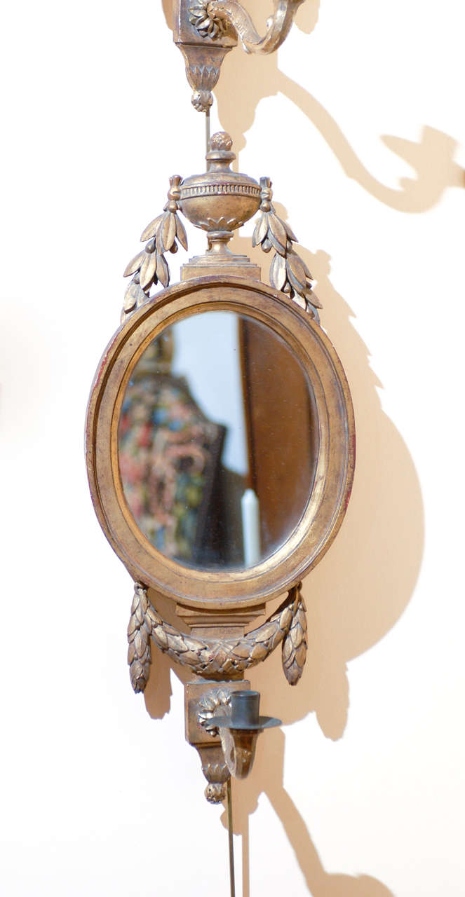 Pair of Louis XVI Style Gilt-Wood Oval Mirrors with Sconces 5