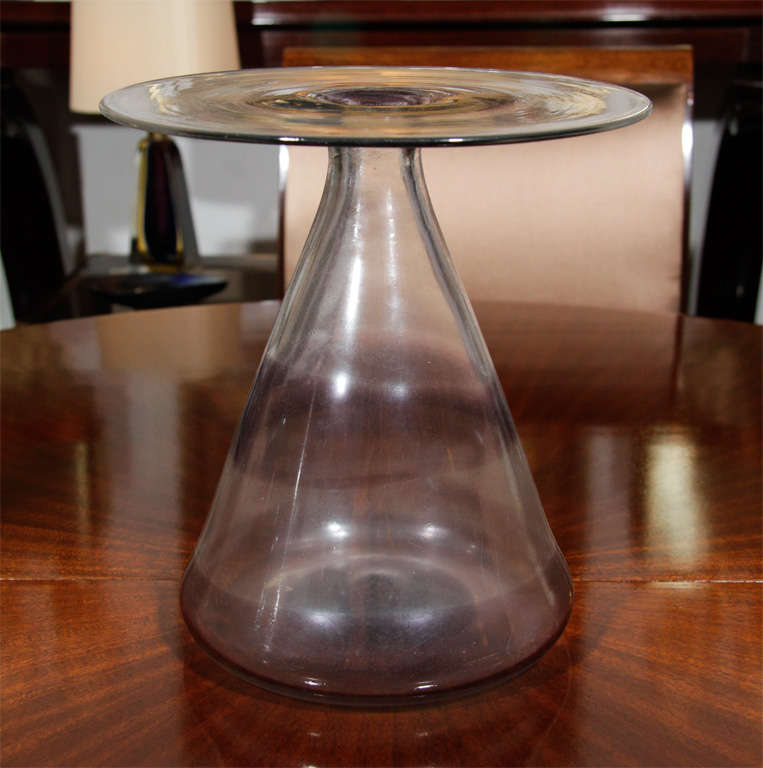 Rare bottle-form iridised glass vase with flat top by Dino Martens for Aureliano Toso, Italian circa 1950.