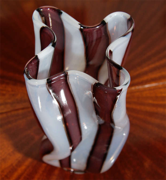 Striped Crumpled Glass Vase by Ercole Barovier, Italian 1950s For Sale 3