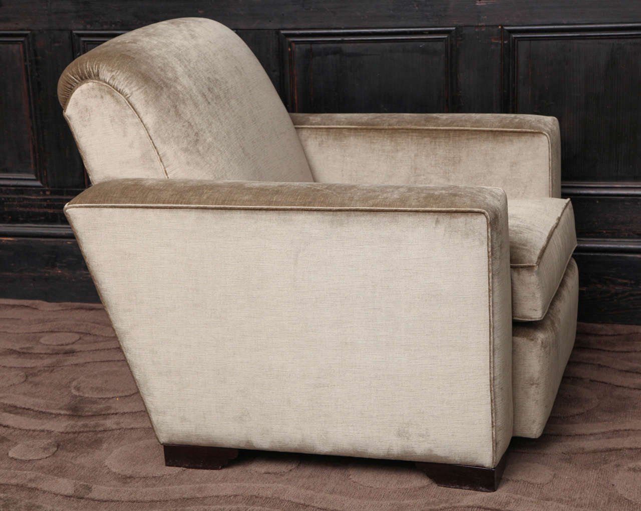 Mid-20th Century Art Deco Club Chair