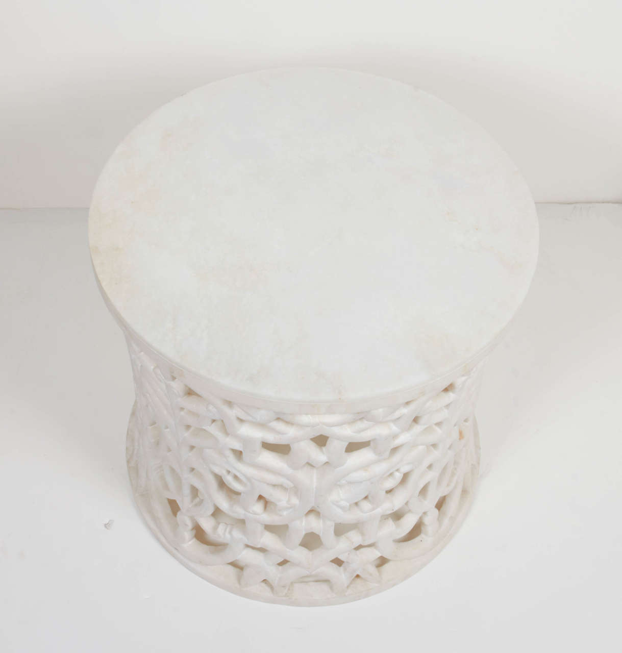 Arabesque Carved Marble Table with Pedestal Design In Excellent Condition In Fort Lauderdale, FL