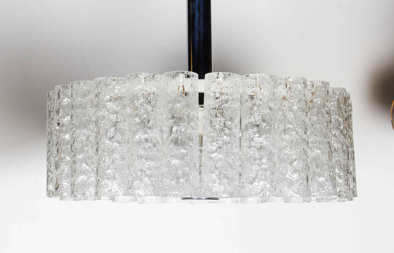 20th Century Elegant German Mid-Century Modern Textured Glass Chandelier
