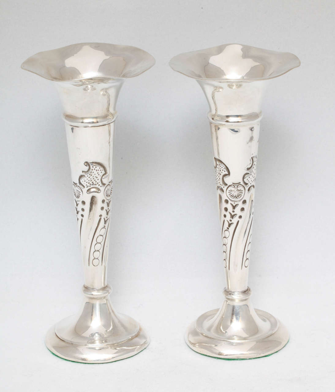 Edwardian pair of sterling silver bud vases, Chester, England, 1902, H.E.B and F.E.B. - makers. Each vase is @6